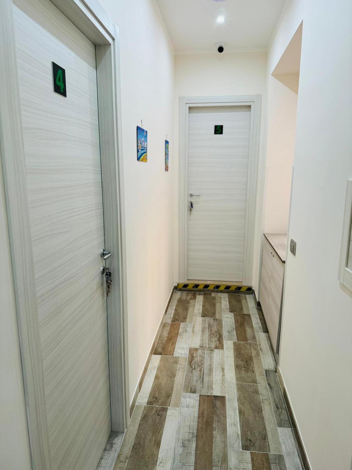 Punto House Ferrovia 호텔 나폴리 외부 사진