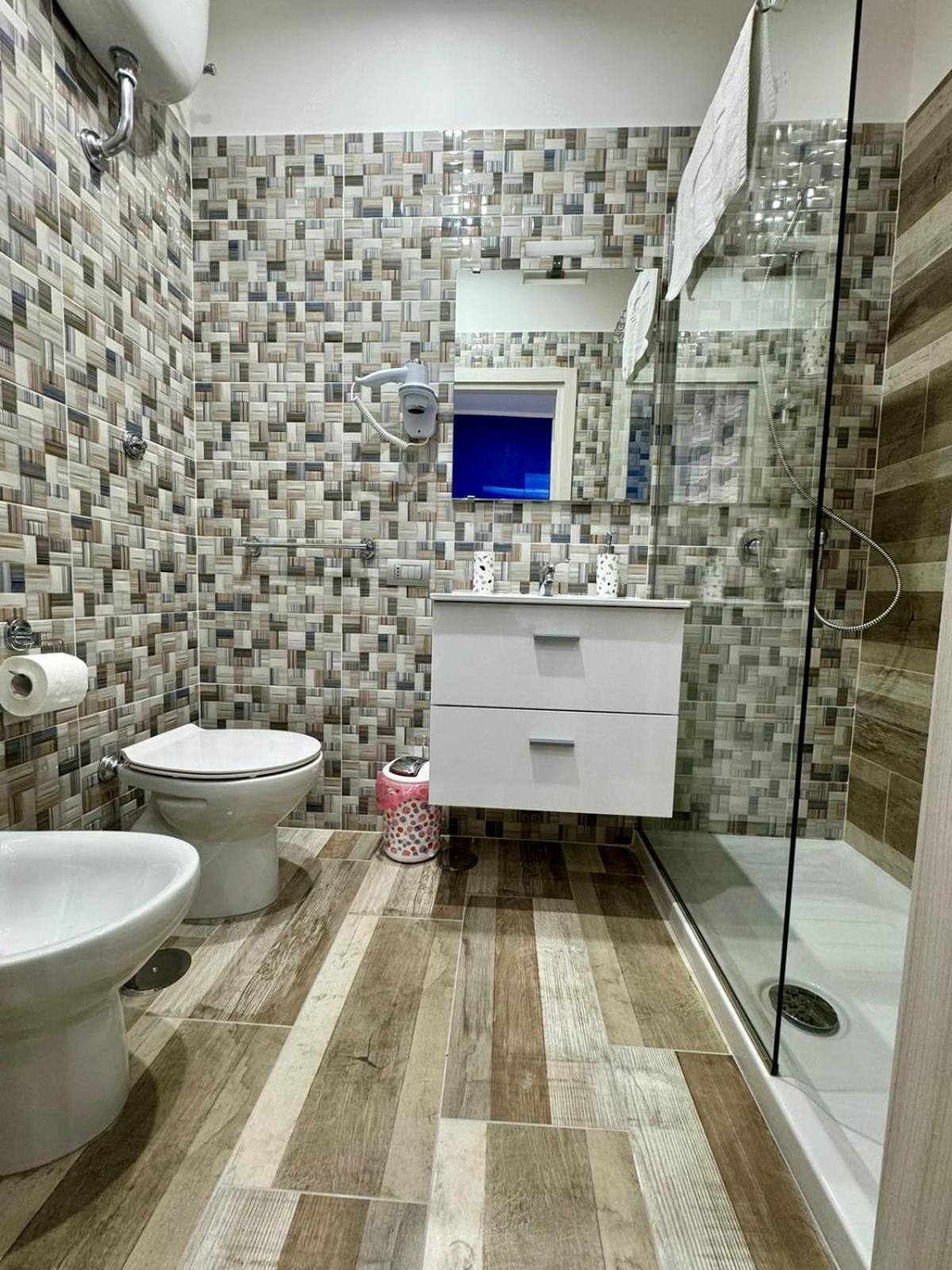 Punto House Ferrovia 호텔 나폴리 외부 사진