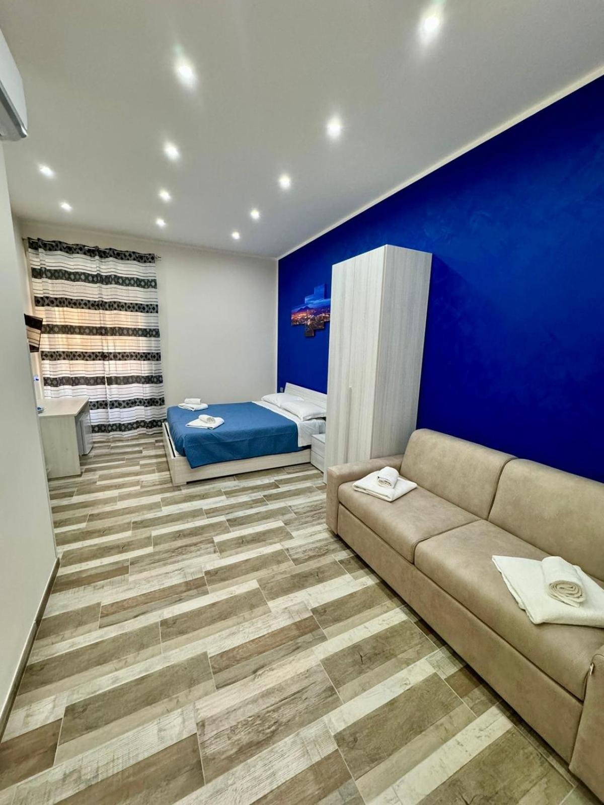 Punto House Ferrovia 호텔 나폴리 외부 사진